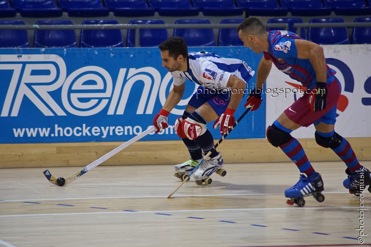 Photojordimusik's tweet photo. Fotos @FCBhoquei – @AlcoyPas Parlem Ok Lliga
#hoqueipatins #hoquei #hockey #hockeypatines #rinkhockey #oklliga #ParlemOKLliga #FCBhoquei #fcb #playpalau #Barça #Barcelona #pasalcoi #pasalcoy #Parlem #okliga #okcat #hoqueipatinsesportolímpic #ParlemOKLiga https://t.co/oZhOJg8yx6 https://t.co/2AI2MZYZsT