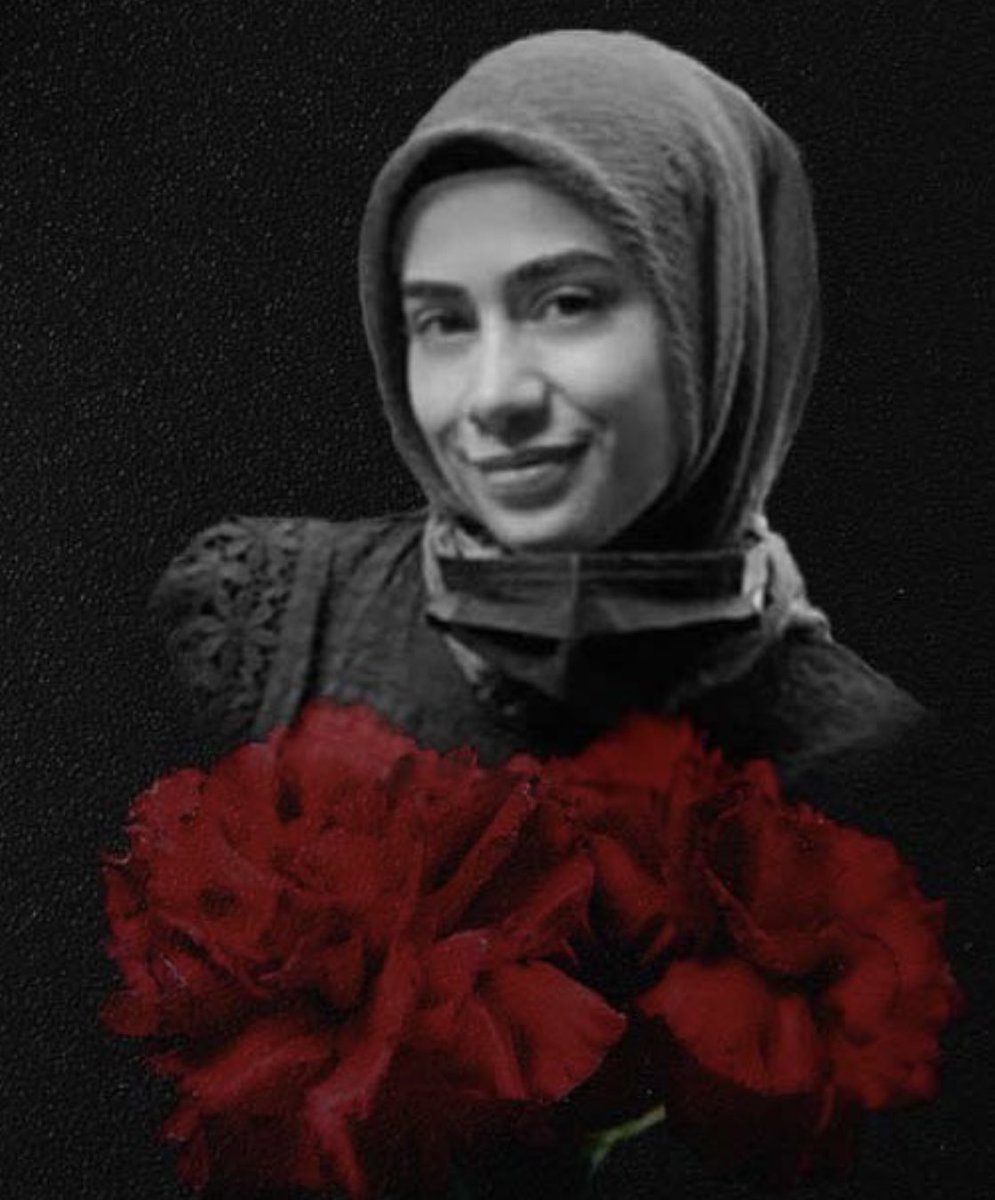 Gencecik bir kadın, sokak ortasında hiç tanımadığı birisi tarafından hunharca katlediliyor… Öfkemi, üzüntümü kelimelere dökemiyorum…

#basakcengiz