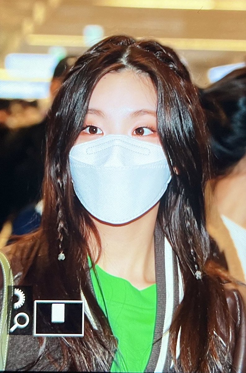 211111 GMP 프리뷰 2

🐱🖤

#있지  #ITZY  #예지  #YEJI