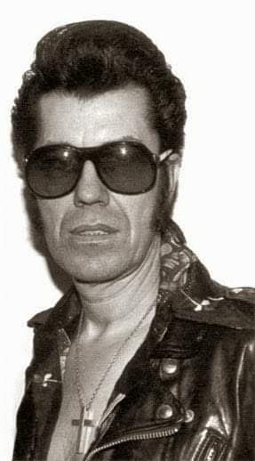 alexbop72's tweet photo. Mi homenaje hoy a Link Wray en Bop Street https://t.co/Gk5VHGHPjU