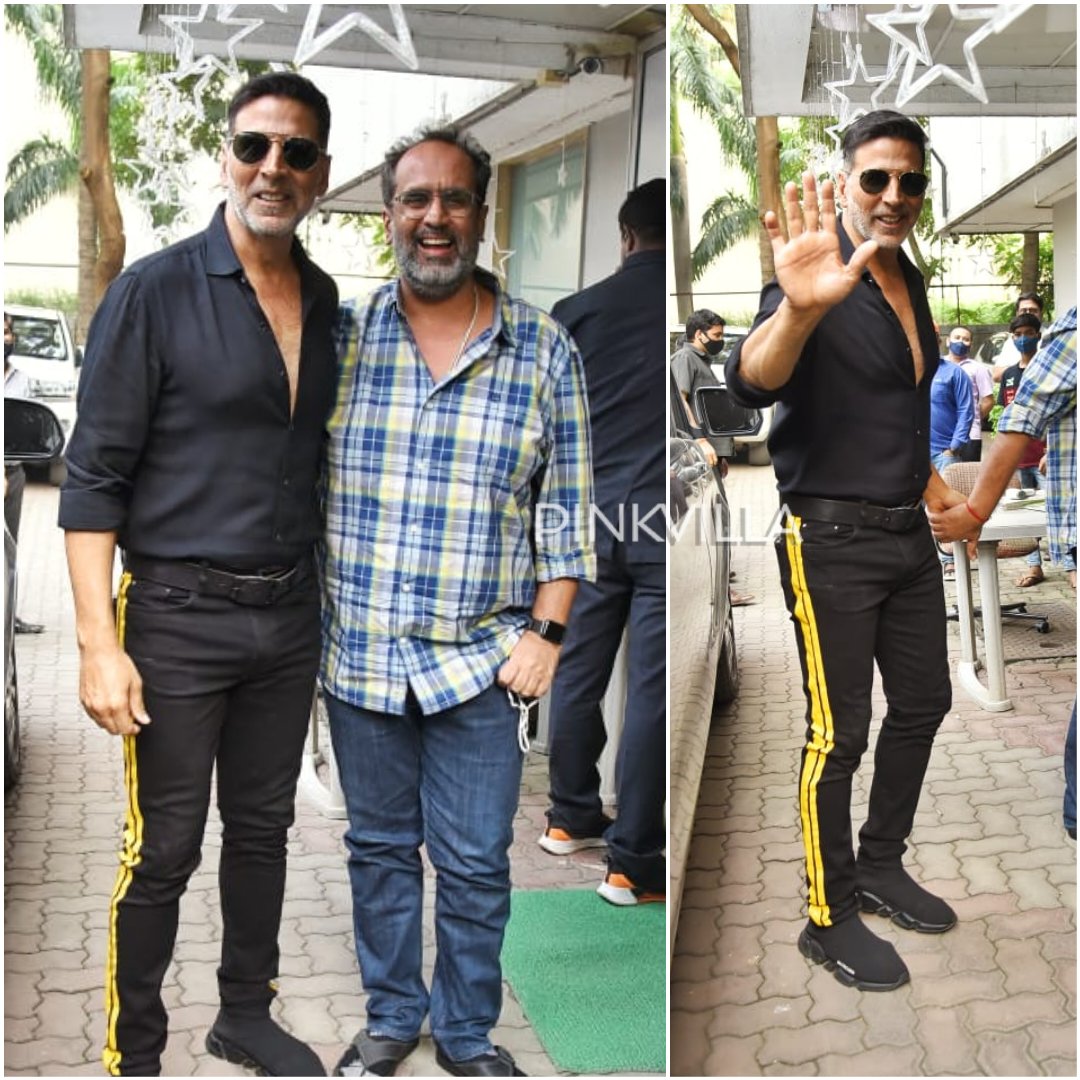 aks_warrior007's tweet photo. Yes he is 53 years old 😎🔥

#AkshayKumar handsome forever :) https://t.co/QVmd3DpbGb