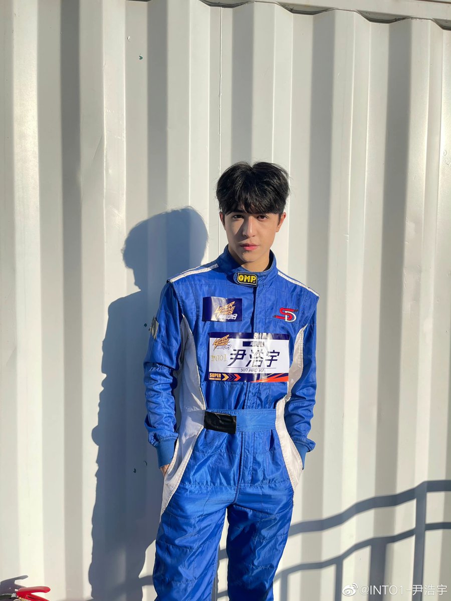 BlueLiPP6D's tweet photo. แพทริค ปู้นๆ 🎉 เหรียญทอง ปู้นๆ 🥇
Patrick Go-Kart Racing #SPNVxPatrick_EP3 #แพทริค https://t.co/pdSYAqCwVA