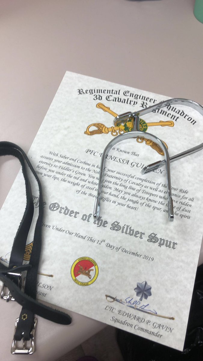 mguilen_'s tweet photo. #VeteransDay Thank you Vanessa Guillen for your service and taking an oath for this country. The @USArmy failed you when you were alive. I know you see all the work we have done to ensure justice…we miss you dearly. It still feels so unreal. #LLV #IamVanessaGuillen #MJIIPA https://t.co/y2z3bht1CF