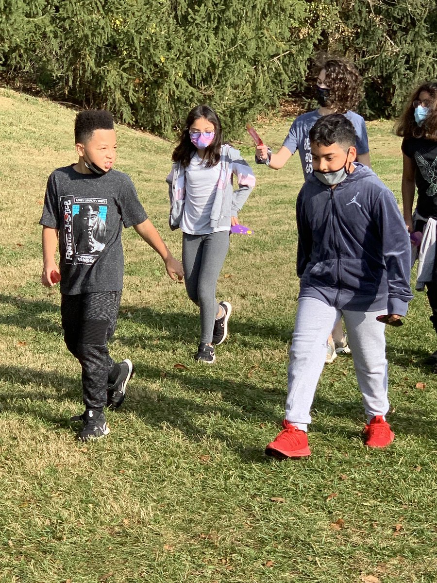 GormanTeam's tweet photo. The Gorman Turkey Trot is off to a great start! Look at our 5th graders!! ⁦@hcpss_gces⁩ ⁦@GCESPTA⁩ https://t.co/26BA9dfk2h