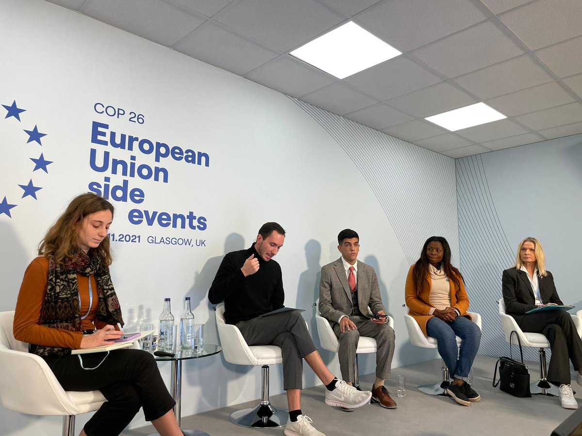 Y4Nature's tweet photo. #youth are bringing the energy... but we also need the funding and security to continue 

@jofgiroux at #COP26Glasgow https://t.co/OPU3LupFas