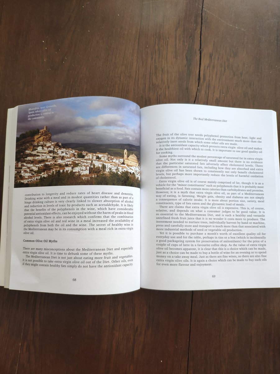 Great book by <a href="/tasteofthemed/">Dr Simon Poole</a>. Worth a reading!! Benefits of the mediterranean diet #meddiet #oliveoil #healthydiet #diet