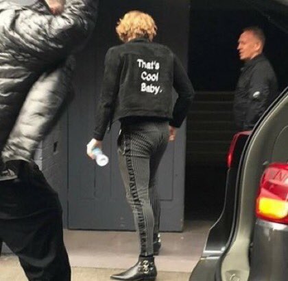 outfits_luke's tweet photo. Luke Hemmings (2018) https://t.co/kZyQUU2w14