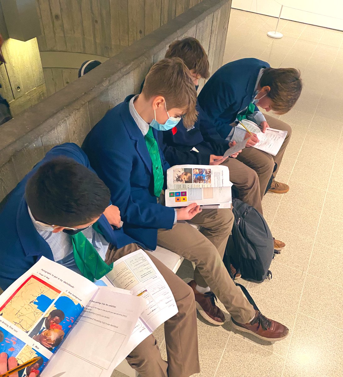 Finally, a real-life exhibition visit for our year 9 and 10 GCSE art students! They are currently scurrying around the <a href="/haywardgallery/">Hayward Gallery</a> investigating the endless potential of painting. Can’t wait to see their responses! #kewhouseart #galleryvisit