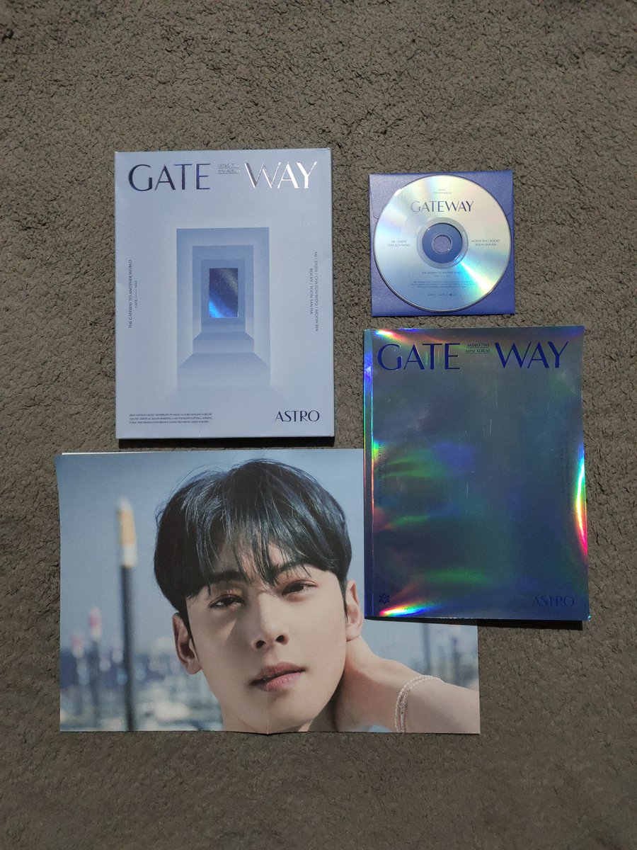 arohaguyron's tweet photo. wtb | lfb | ph | #ASTRO
#ronroha_sells

11.11 SALE ❗❗❗

UNSEALED GATEWAY ALBUM
✓ Another World w/ Eunwoo poster
✓ Time Traveler w/ MJ poster

- on hand, ready to ship
- prolly sold as set
- 3 days to 1 wk DOP (or more) negotiable for sure buyer
- dm if interested/to buy https://t.co/kKcibgLenM
