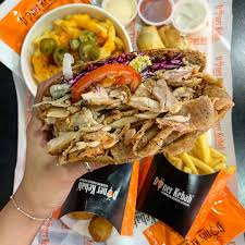 Foodaddicts_uk's tweet photo. These are the best chicken kebabs I had in a while. #bestkebabs https://t.co/dpxVy9nDzh