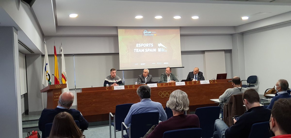 Fejuves's tweet photo. Ayer presentamos en el comité olímpico español (  @COE_es ) al #EsportsTeamSpain 🇪🇸

@josesg93 representara a España en la 13th Esports World Championship de @IeSF_Master 

Agradecer a @AirEuropa y @JomaSport iniciar esta aventura con nosotros 💪 https://t.co/41qXxVNUqR