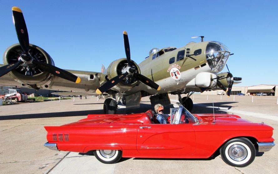 ThunderBirding's tweet photo. The most Ford Thunderbird Patriotic photos in one place- https://t.co/tKvr18V34t

#veteransday #veteran #fordthunderbird #patrioticphoto #patrioticphotos https://t.co/ec6PQsQ3yS