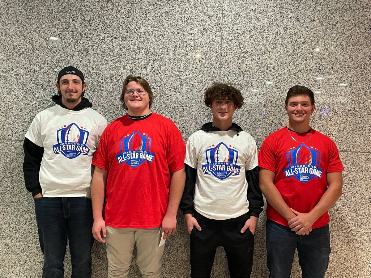 TheLionsDenPod1's tweet photo. #photooftheday @LukeVandaveer @IanMcPherson03 @SamStoff5 @Drew_Nicholson @acs_missouri #allstars https://t.co/eat9jCzpCJ