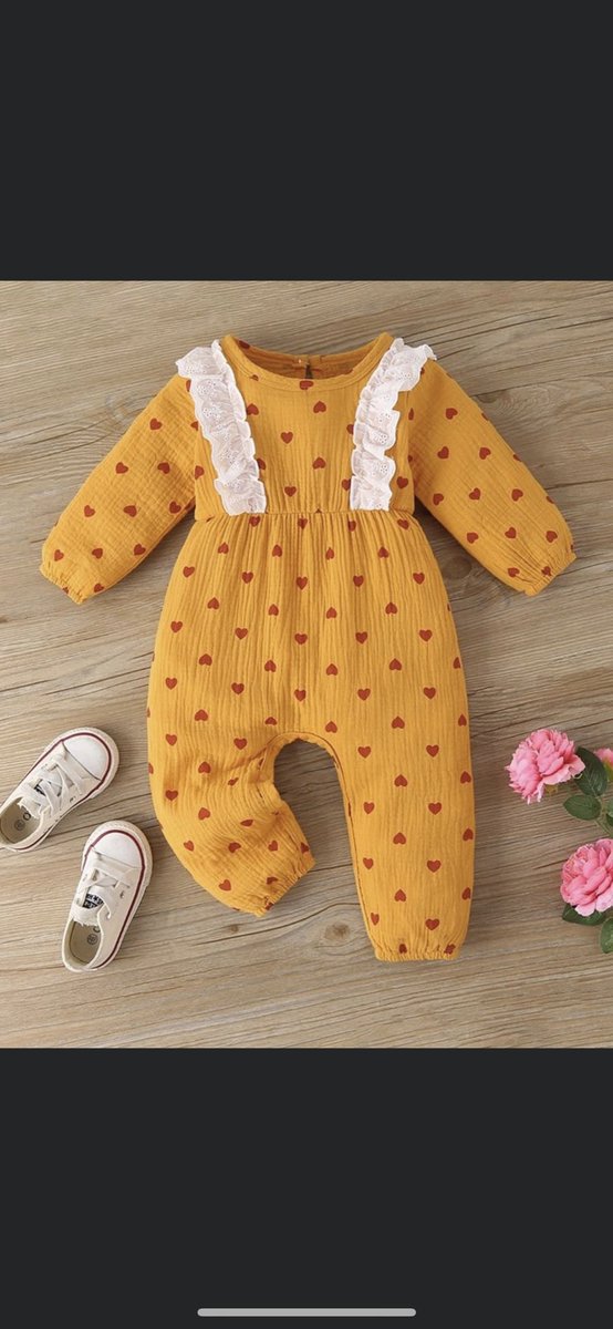 shopkidinyou's tweet photo. Happy Friday Eve !!!!!!!! Haven’t shopped for your baby girls Thanksgiving look ? Come shop with me we have this “Queen of Hearts Jumper” in stock for 3 months - 24 months for only 20 dollars ! https://t.co/O6aJQtqGmt 💛✨ https://t.co/dQBdFeUwO1