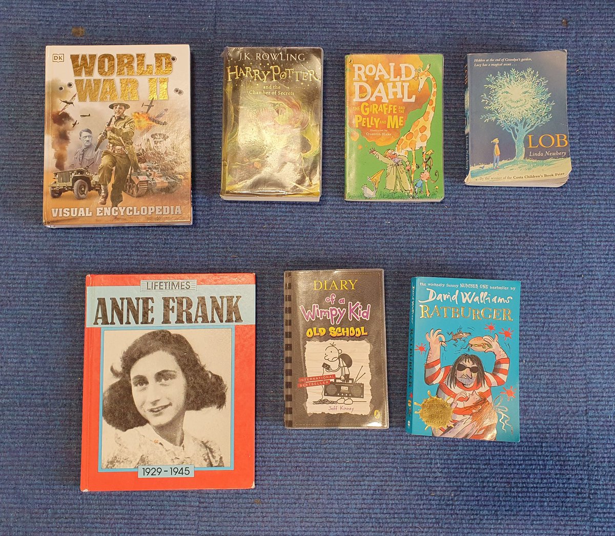 MrsBairdSTN's tweet photo. Just some of the books we enjoyed at our P5&amp;6 Reading Cafe today. All welcome, Thursdays at 12.15pm in P5H 😊📚🥪 #stninreading #MrsTaylorSTN https://t.co/oySIDaoWp9