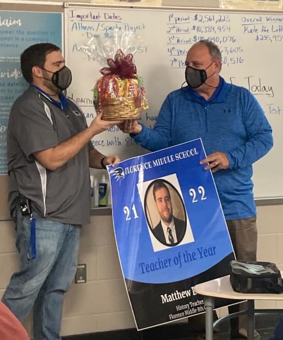 FloEdFoundation's tweet photo. Congratulations to Matthew Bonds, Florence Middle School Teacher of the Year for the 2021–2022 school year. @FCSLearn @FlorenceMiddle https://t.co/GReGrArfiX
