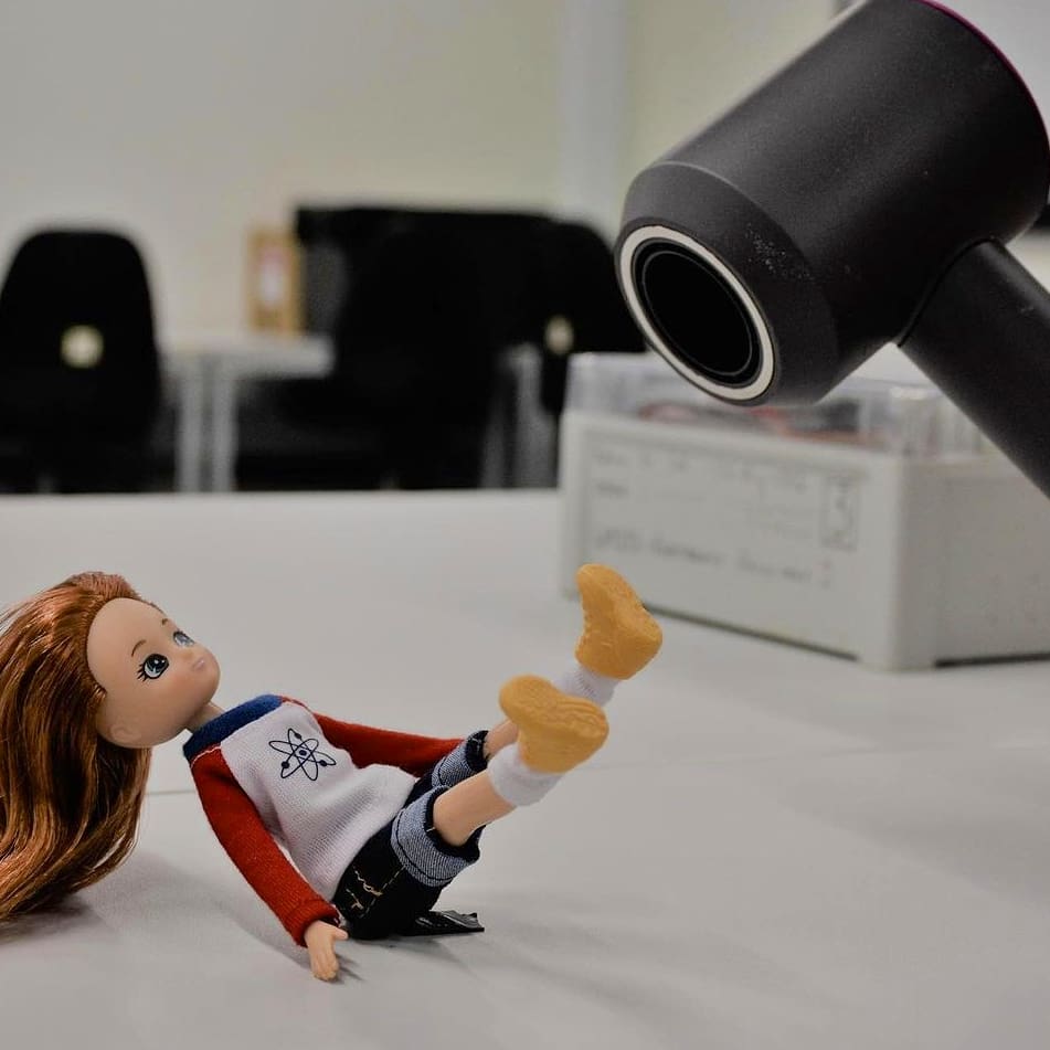 WESECB1919's tweet photo. We are blown away by all your Lottie photos this week, just like Lottie was literally blown away by the Supersonic at the Dyson Institute. #WESLottieTour #lottietour #teweek21 https://t.co/3oju7dD37c