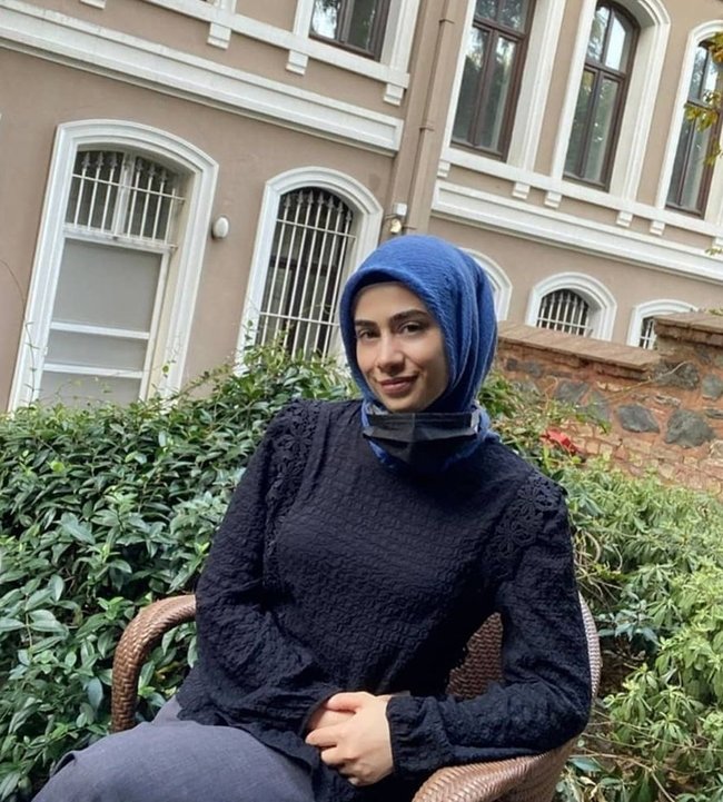 #BaşakCengiz erkeklerin kendisine karşı koyabileceğini düşündüğü için kadın hedef seçtiğini söyleyen biri tarafından öldürüldü

Kadının kendisine direnemeyeceğini düşünmüş. Ceren Özdemir'in katili de  benzer ifade vermişti. #KadınCinayetleriPolitiktir derken kastedilen tam da bu!