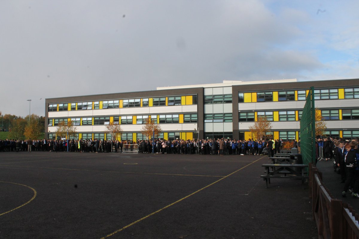 telfordpriory's tweet image. Thank you to all our students, staff and visitors today. @asda @CllrRajMehta @CllrShirleyR @PoppyLegion @NewportCops @ArmyWestMids  #WeWillRememberThem #TPSNews