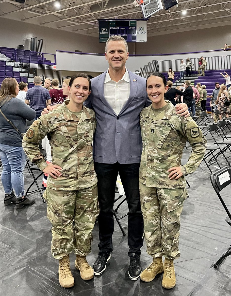 Today we honor our veterans and the sacrifices they have made for our nation. We are the land of the free because of the brave. It doesn’t seem like enough, but today we say simply say “Thank You.” 🇺🇸🙏🏻