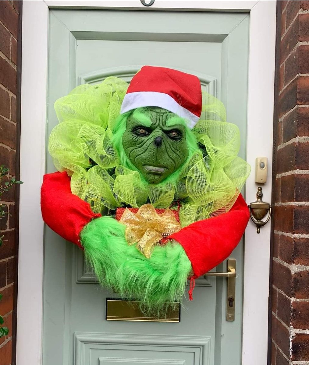 black_colette's tweet photo. Had to order this from an amazing talented lady. I am the opposite of Mr Grinch at Christmas, but isn't he awesome 🤩🎄☃️❄🎅 https://t.co/zl6rTePb01