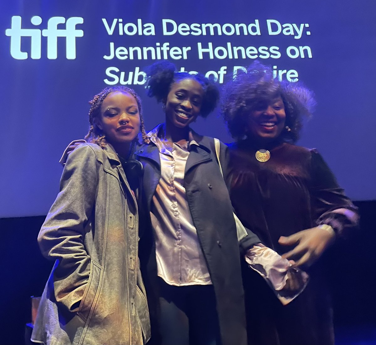 Congratulations to @justjenholness @HungryEyesMedia @Sudz34 for continuing your work on creating a legacy of BLACK FILM CANADA 🇨🇦 #SubjectsOfDesire has got to be one of the best movies made about #BlackWomen and #Beauty! Shout out to the 2 beautiful young women in the photo!
