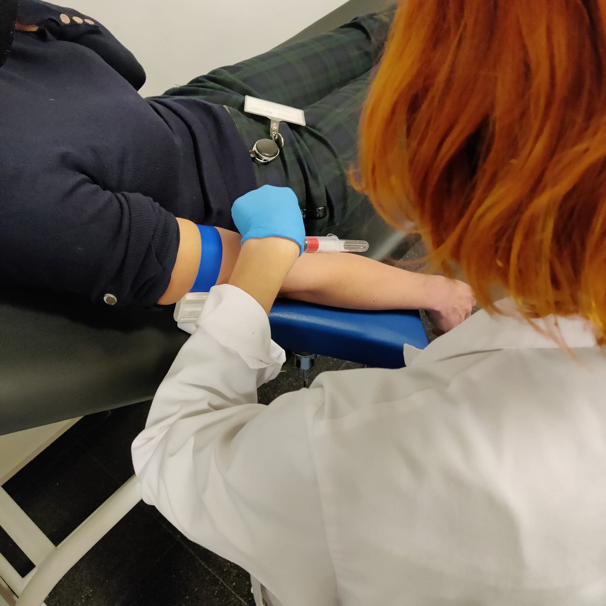 rvbiobancos's tweet image. El próximo lunes 15 de noviembre, campaña de donación de muestras de pacientes #covidpersistente en el @Biobanco_HGUA de Alicante @isabial_iis. Si padeces la enfermedad y estás interesad@ en donar muestras para proyectos de investigación, contacta con donantescovid@gva.es