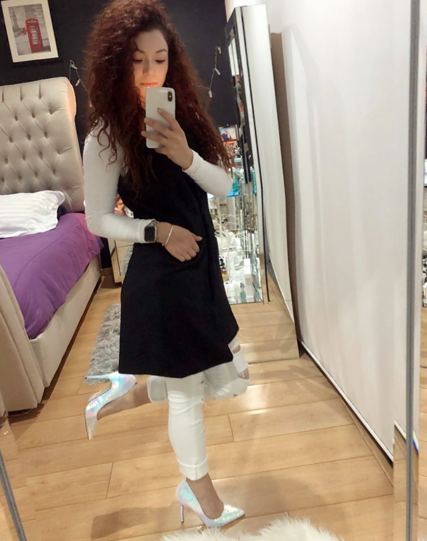 princesaderulos's tweet photo. 🌸Excelente jueves 🌸 https://t.co/Yt8lKgstbb