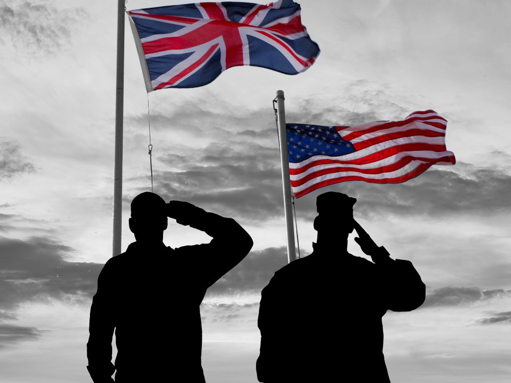 UKinUSA's tweet photo. On #VeteransDay and #ArmisticeDay we stand alongside our American allies in remembering those that have given the ultimate sacrifice. #LestWeForget https://t.co/FvsmCgzomo