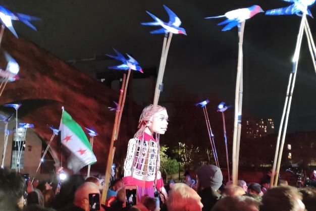 #LittleAmal arrived last week to the warmth and welcome that characterises our region.

Her long journey is familiar to the hundreds of young people we support at GMIAU. But the #AntiRefugeeBill threatens a different future for them.

Our blog: gmiau.org/greater-manche…