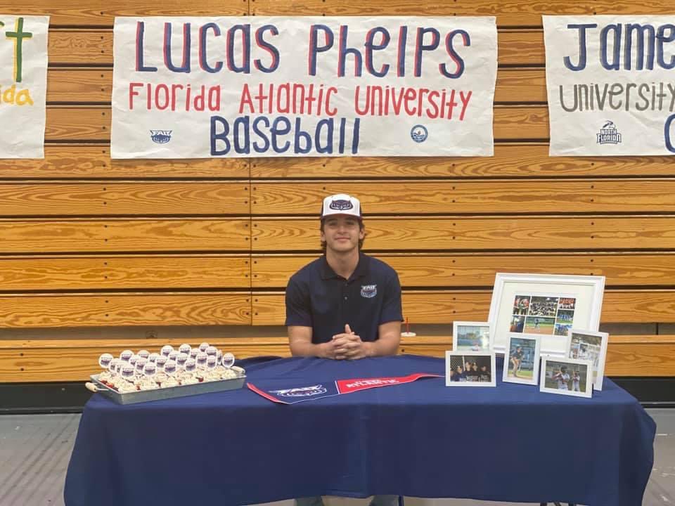 BaseballNewsome's tweet photo. Congratulations guys! National Signing day grabs from their big day. #NewsomeWolves https://t.co/0g96PPZ6zT