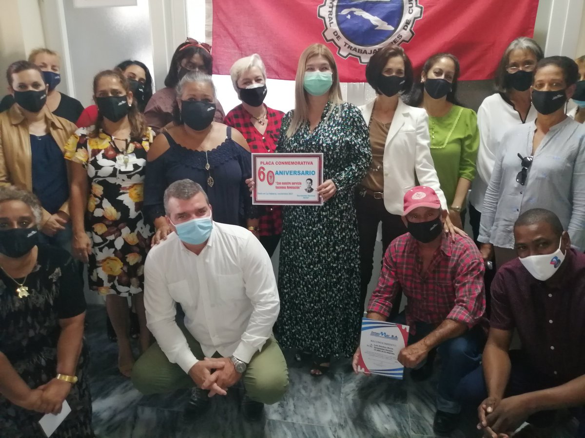 AIntermar's tweet photo. Recibe #IntermarSA, Placa 60 Aniversario del Sindicato Nacioal de Trabajadores de la Administración Pública. https://t.co/BXeb7kRURj