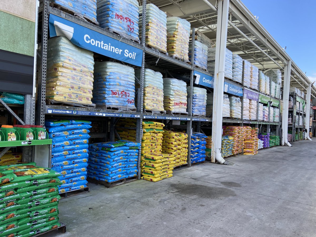 DeannaH12009753's tweet image. #instock #storestandards  Recognizing Jeff@store 283 for outstanding store standards and shelf availibility! Thank you for all you do! ⁦@tlnk760⁩