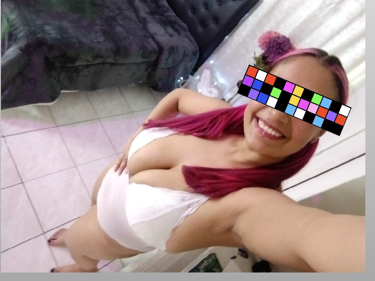 community6972's tweet photo. Esta tetona mamasita y peli rosa ya está en linea para ustedes y enloquecer con Jumps sexys. La encuentran en @Cam4_ES @Cam4 @stripchat @CherryTV como Sashagrey0891 es de infarto no se la pierdan🤤🥵😈💥🥰 https://t.co/np1v9yN6l6