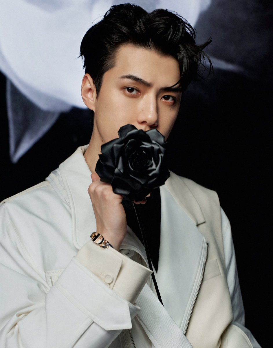 hourlySKY's tweet photo. “i had a photoshoot before coming here and everyone was going crazy. *whisper* because i look so handsome.” – Oh Sehun

the photoshoot: https://t.co/nbL78P0vT1