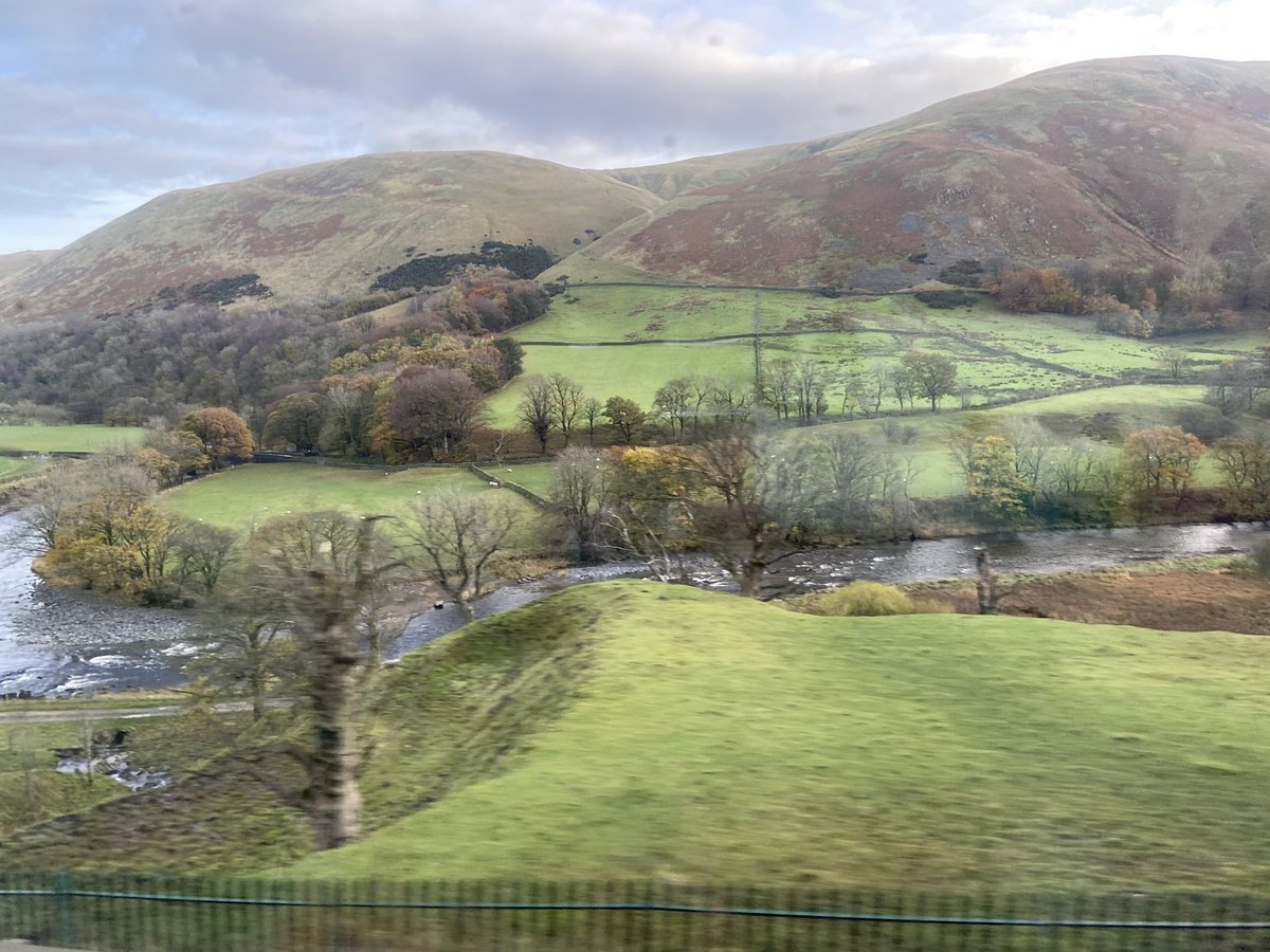 H_Snodin's tweet photo. @seatsixtyone On west coast glasgow to Birmingham today. Cheapest single booked a few days ago was £75. Car would cost about £30. Plane is about £80 I think. But the views def better on the train and I got work done inbet looking out the window 🙂 https://t.co/OjyYux5gQk