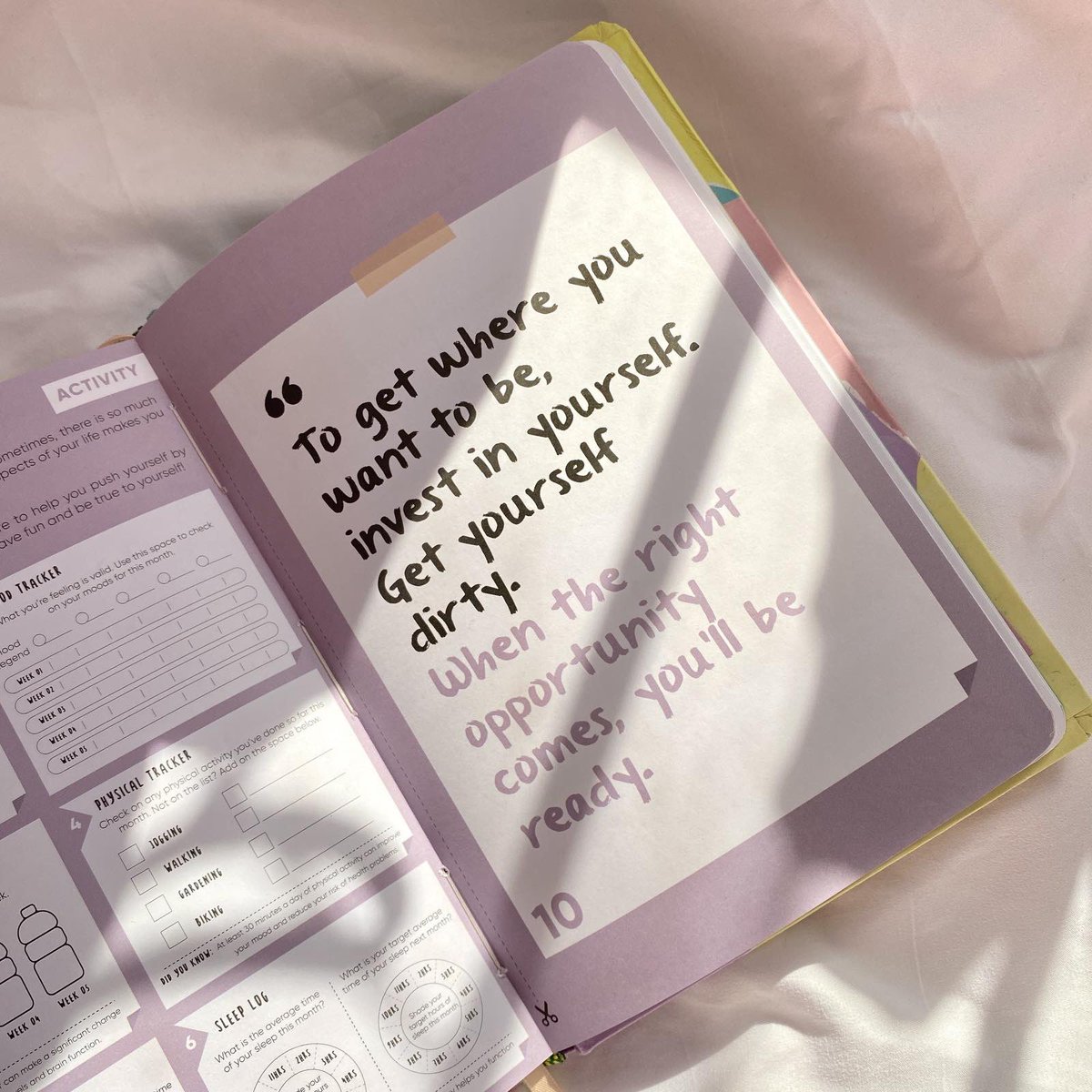 getFILED's tweet photo. KEEP IN MIND: You're a perfection in progress!π
#ScribbleAllOverAgain π
πhttps://t.co/dts6ROuiK5
πShopee
πLazada
πFully Booked
πΈ@larajehanne
#getFILED #FILEDWrites2022
#selfcare #planner #plannerph #planneraddict #plannercommunity #journal #journalingcommunity https://t.co/Zjl1HOcX5T