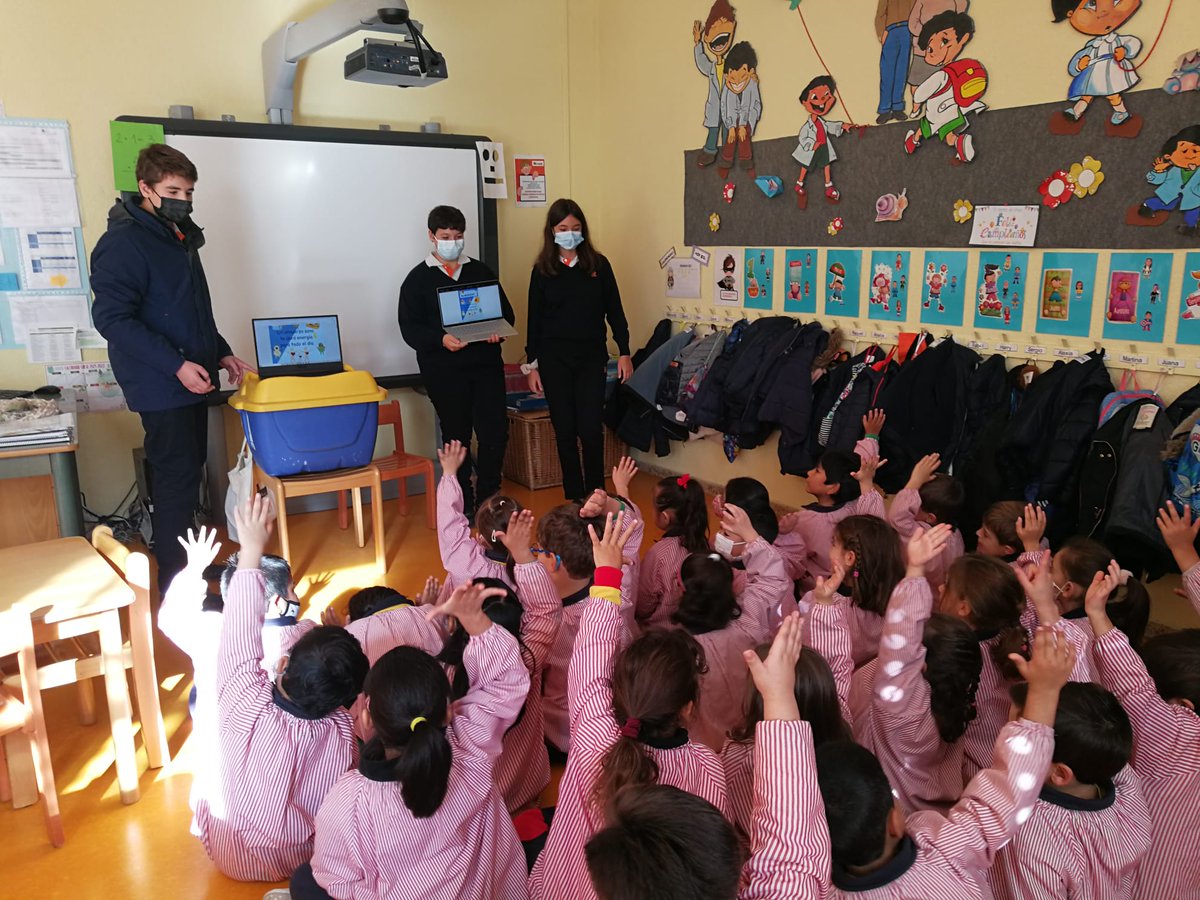 Carmen Navarro #PolinizandoElFuturo tweet media