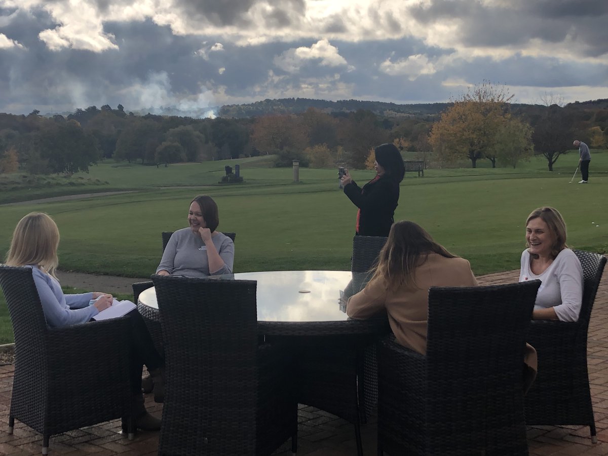 PointofCareFdn's tweet photo. Lots of useful discussions on the #FoundationsPtExp course with @FrimleyHealth today. Not a bad setting either @WindleshamGolf @IXenophontes #PtExp #QI #PatientCentredCare https://t.co/npj1bCurI3