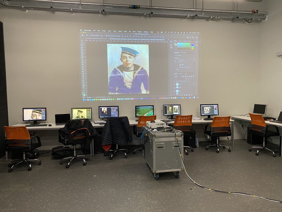 Great fun teaching entry level of Photoshop today at Mountview, especially since I’m at entry level with my drawing on the big tele