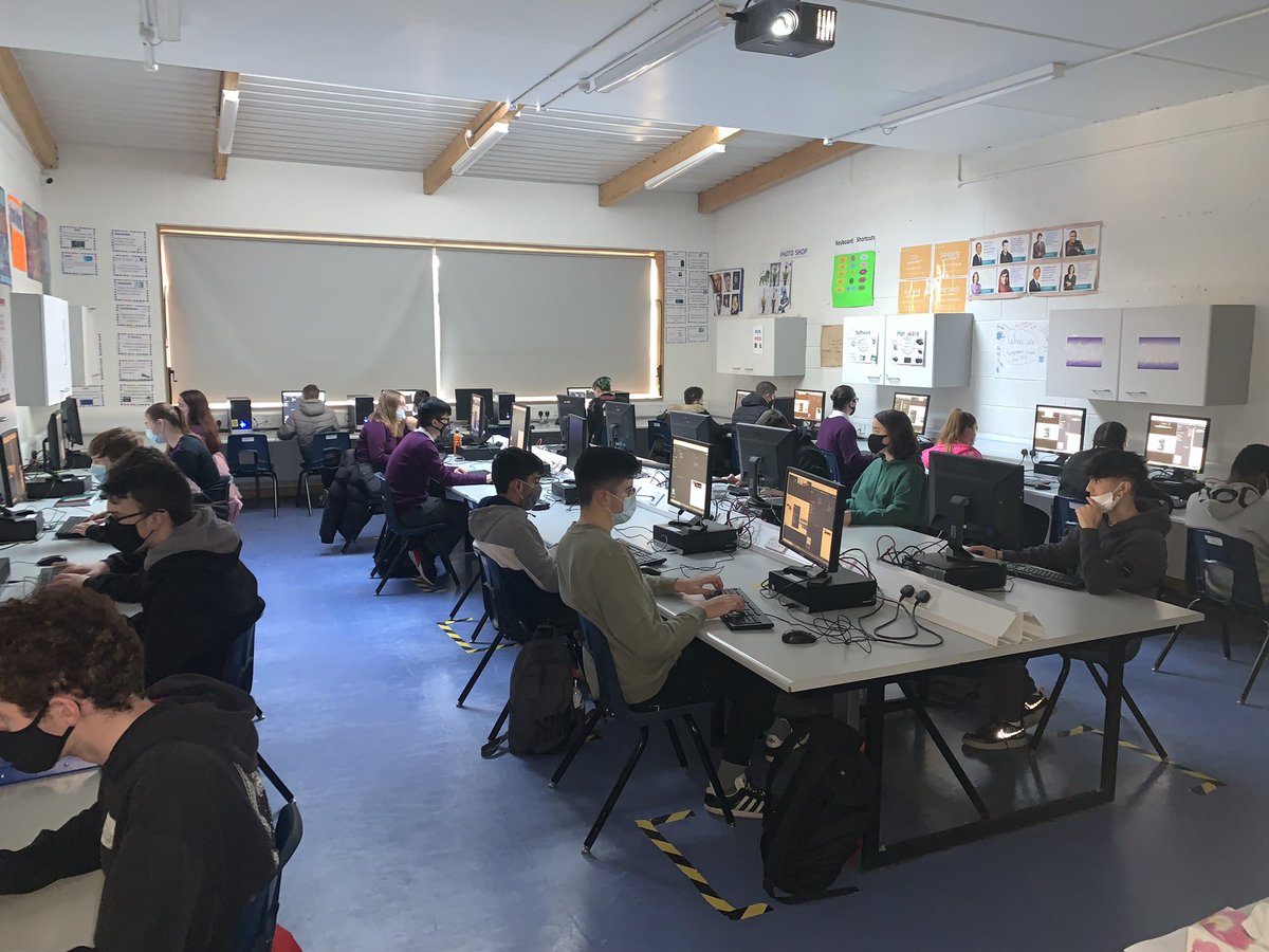 ChristineMCarew's tweet photo. 3 Superb workshops in web dev. complete, run by Lero researchers @bds_unilimerick Our 5th Yr CS & 3rd Yr coding students looked at HTML, CSS & created a mini website #eagerStudents #loveLearning #ScienceWeek2021 #computerScienceForAll @ThomondCommColl @LeroCentre @LCETBSchools https://t.co/sa7P9dNDUs