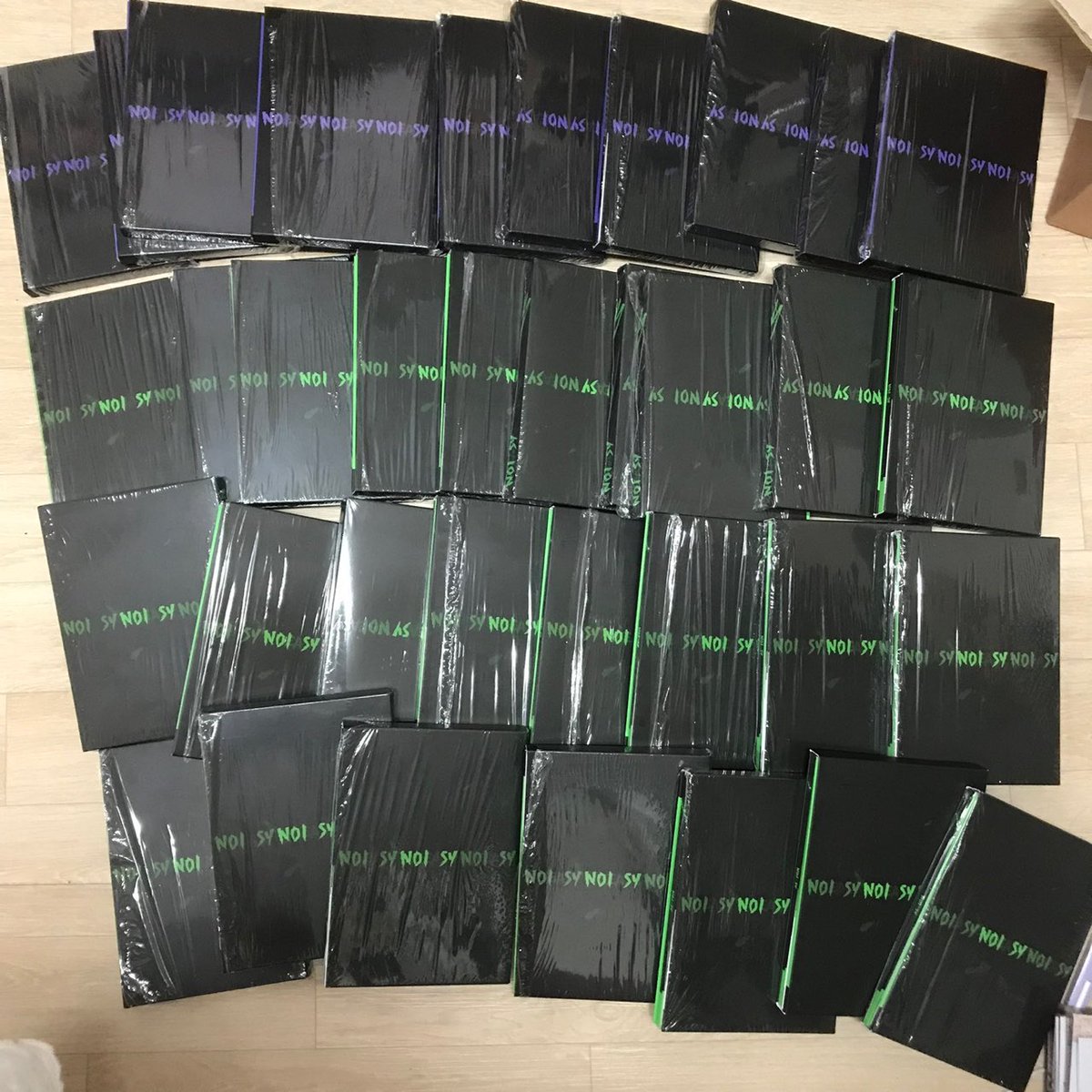 Solace_mnlPH's tweet photo. 11.11 SALE
SKZ NO EASY UNSEALED ALBUM
💸100+ Lsf
- purple 5 slots
- green 5 slots
- eta : late January
Mine + color + Quantity + SK23Z
#SolaceSale https://t.co/iciufccbCW