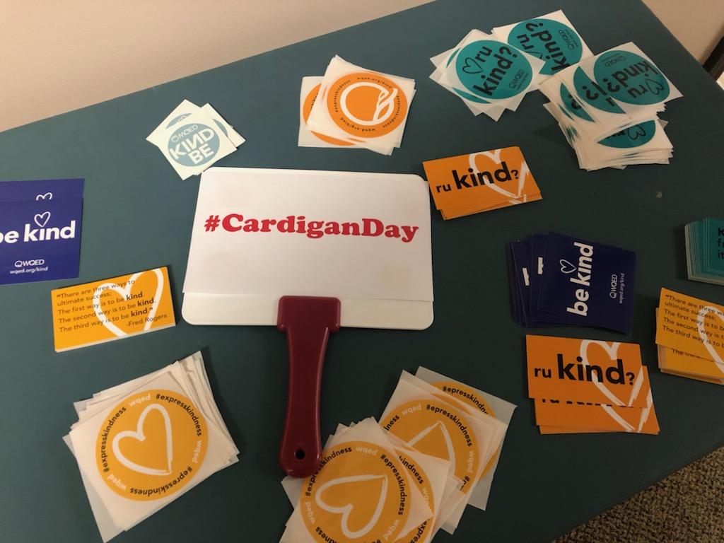 riverviewiu6's tweet photo. IU6 is celebrating #CardiganDay with a selfie station, random acts of kindness, as well as stickers and quote cards provided by WQED. 
#riu6 https://t.co/misCZsUpId