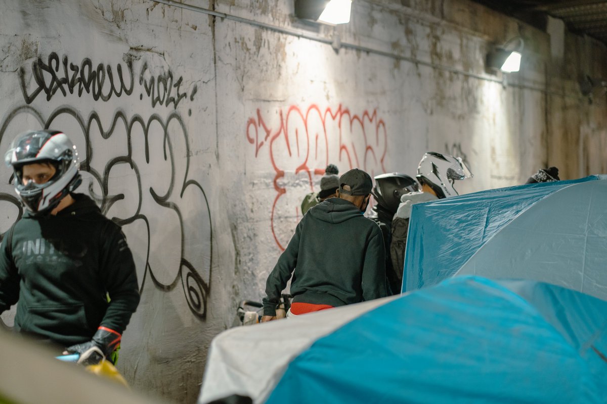 djtek's tweet photo. We #bikers always get a bad rap.... But no one every covers all the good in the community that we do.
Again we passed out care packages to the homeless through out #Chicago. Sanitary items w/ a bag that doubles as a pillow case. #ChicagoUnited #VisualTek #CUR #BikeLife #SonyA7R4 https://t.co/kJu7e7O5u8