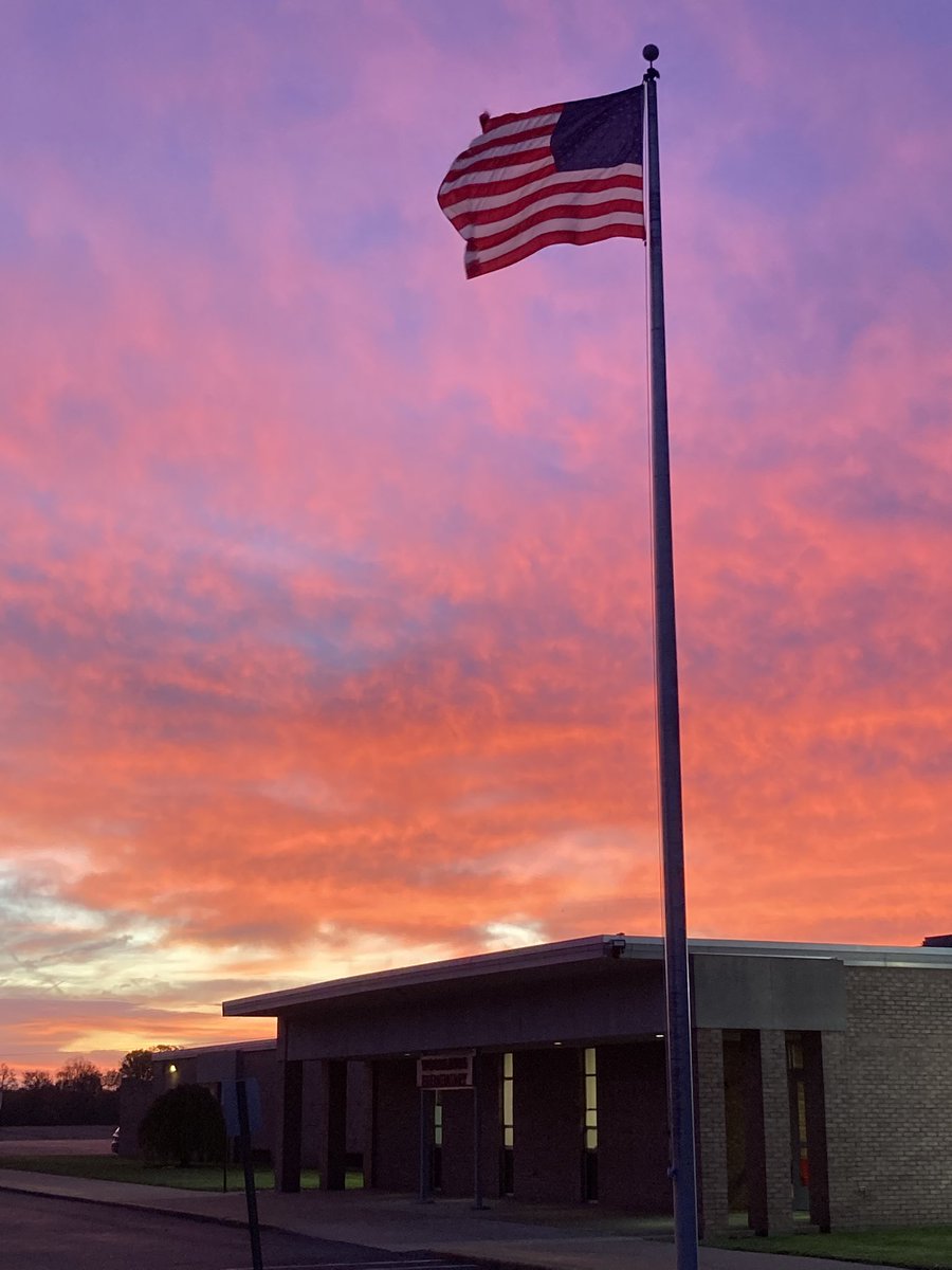 Thank you to all that have served our great nation. Happy Veteran’s Day from Woodlands Intermediate.