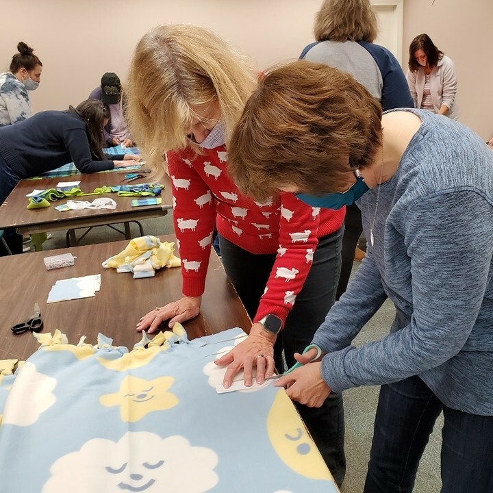 cobblibrary's tweet photo. Enjoy sewing, crocheting, or knitting? Enjoy helping the community? Join us for The Blanket Circle at #KempLibrary. It’s all about blankets! Each meeting, participants can create a blanket together or chat while crocheting, sewing, and knitting their own… https://t.co/xUYej9hZet https://t.co/0V8SoRh815
