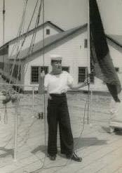 tchisholmcomm's tweet photo. This young sailor proudly served in the Korean War as a signalman. Today I get to proudly call him my stepdad. #RemembranceDay2021 https://t.co/ds6DBH0pbJ