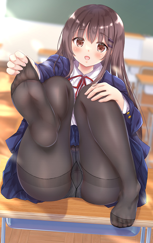 「脱ぎたてタイツ欲しい?」 