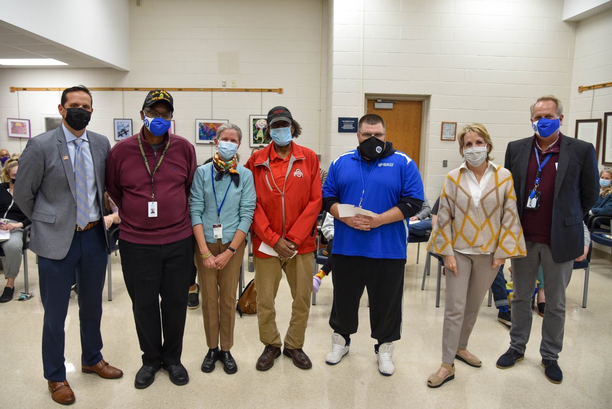 The Board of Education honored employees who are Veterans at Tuesday’s board meeting. Those in attendance led us in the Pledge of Allegiance and received a token of appreciation for their service. #VeteransDay #BexleyCitySchools