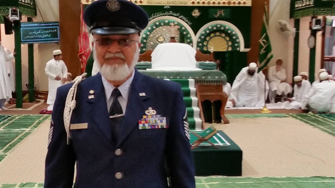 Bohras_USA's tweet photo. The @Dawoodi_Bohras honor all veterans for their service to our nation.

We acknowledge the selfless contributions of our members Master Sargent Shabbir Ali, the late Lt Col Dr Raiqua Arastu, Specialist Aamir Halfal, and Flight Medicine Physician Din Kagalwala.

#VeteransDay2021 https://t.co/awI0N6BalH